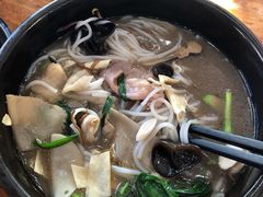 -桥香园云南过桥米线(金马碧鸡店)