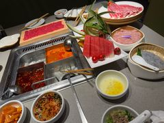 -海底捞火锅(银泰中心店)