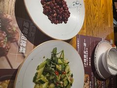 -爱啤精酿·民谣酒馆(滨江店)