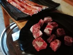 -唯成•韩国炭火烤肉 유성고기