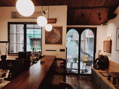 -Double cafe