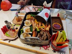 -水桶王国主题餐厅·聚会·生日派对·亲子活动·家庭套餐(亚龙湾希尔顿店)