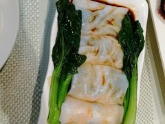 巴扎生拆碧绿虾肠粉-巴扎美食·新疆菜·西域歌舞表演餐厅(新疆大厦店)