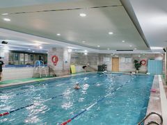-小蓝鲸游泳培训基地(石景山店)