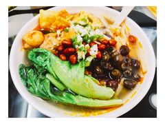 -笋果坊螺蛳粉(竹园小区店)