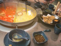 -湊湊火锅·茶憩(南京东路悦荟店)