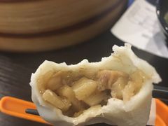 三丁蒸饺-大龙汤包