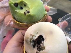 -蜜蜂小象·榴莲千层蛋糕(时代汇11栋店)