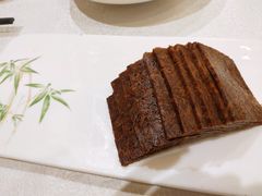 -梅龙镇酒家(南京西路总店)