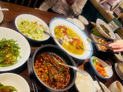 -湖兰金牌小炒肉(椒江万达店)
