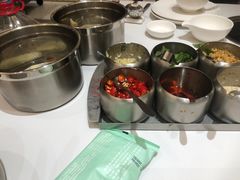 -帝皇海海鲜豆捞(桐泾商务广场店)