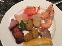 -浦东绿地铂骊酒店-POYA西餐厅(绿地东海岸国际广场店)