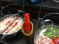 -屋门口呷饭(捞刀河店)