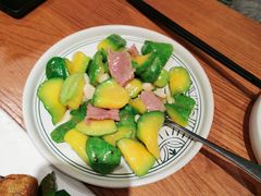诺邓火腿焖小麦瓜-云海肴·汽锅鸡·云南菜(广安门天虹店)