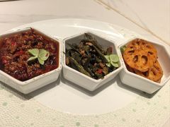 -千百味红餐厅·江西菜(绿地双子塔店)