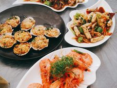 -覃记海鲜美食餐厅