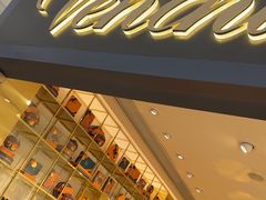 -VENCHI 闻绮(上海佛罗伦萨小镇店)