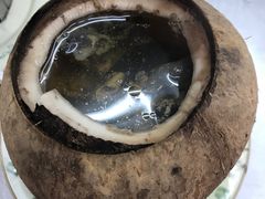 原只椰子竹丝鸡汤-日添美食馆