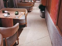 大堂-云海肴云南菜(浦江欢乐颂店)