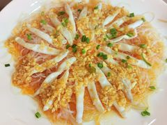 -覃记海鲜美食餐厅