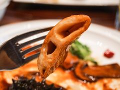 牛肝菌烧鮰鱼肚辽参-荣府宴(南阳路店)