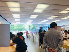 店内环境-Apple零售店(深圳益田假日广场店)