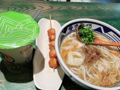 -鑫花溪牛肉米粉(东环大润发店)
