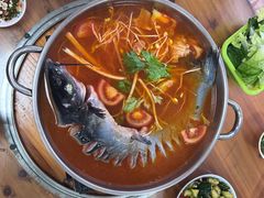 -苗侗地道红酸.酸汤鱼·酸汤牛肉