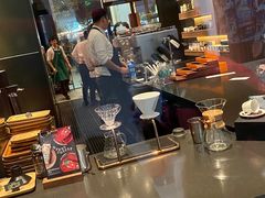 -星巴克(杭州湖滨银泰E区店)