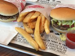 -FATBURGER 特富客汉堡(外交公寓店)