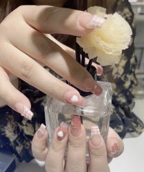 -艾珂·美甲美睫