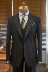 -优刻西服西装定制(金轮国际广场店)