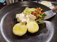 -丁姨妈贵州臭豆腐烙锅(甲秀楼店)