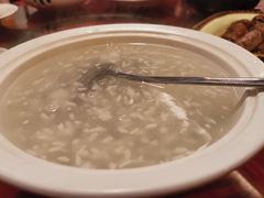 -新镇江酒家(南京西路店)
