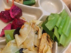 -素满香·全民食养自助(长宁龙之梦店)