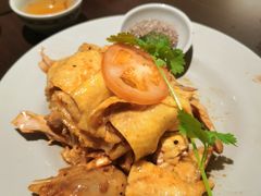 -大头虾越式风味餐厅(光明广场店)