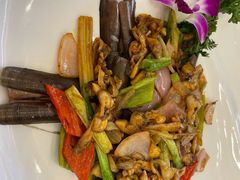 -巨元河鲜酒楼·清远特色菜名店(英德店)