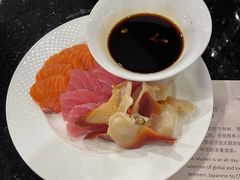 三文鱼-新云南皇冠假日酒店-长街西餐厅