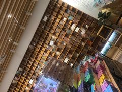 -猫的天空之城概念书店(印象城购物中心店)