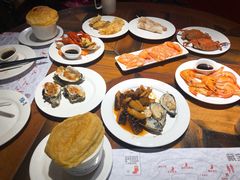 -四海一家自助餐(益田假日广场店)