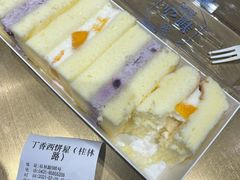 淡奶油鲜切-丁香西饼屋(桂林路店)