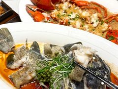 -鑫悦楼煎蟹·16年海鲜大排档