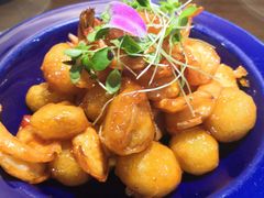 -东口码头·烧鸽子·鱼头泡饼·地方菜(金鹰悦城店)