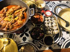 鸡爪锅-HOTISLAND海鸡岛(宝业路店)