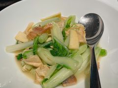 -新荣记(BFC外滩金融中心店)