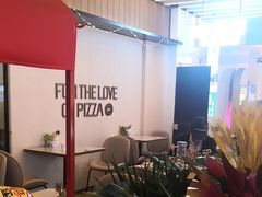 -必胜客(WOW中心城店)