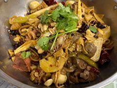 -川山城麻辣香锅(鼎汇美食城店)