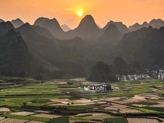 -马岭河峡谷风景区