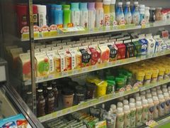 -全家便利店(桂平路店)