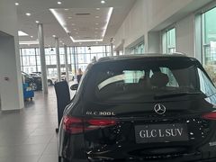 -杭州中升之星奔驰4S店(滨江店)